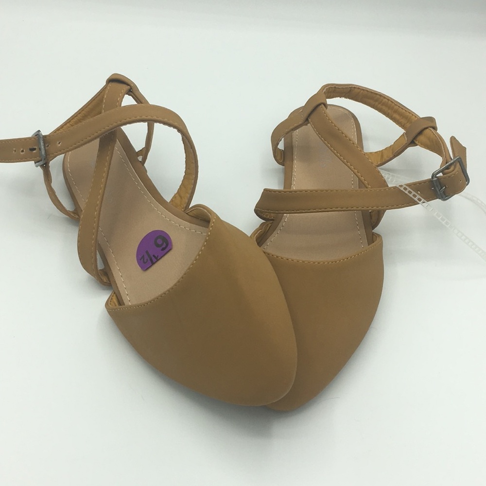 Wells woman flats On Sale!!!